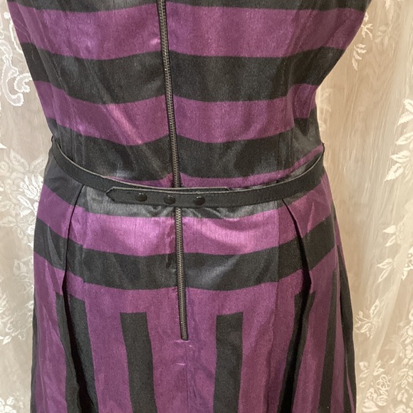 EUC Danny & Nicole Dress - Picture 9 of 11